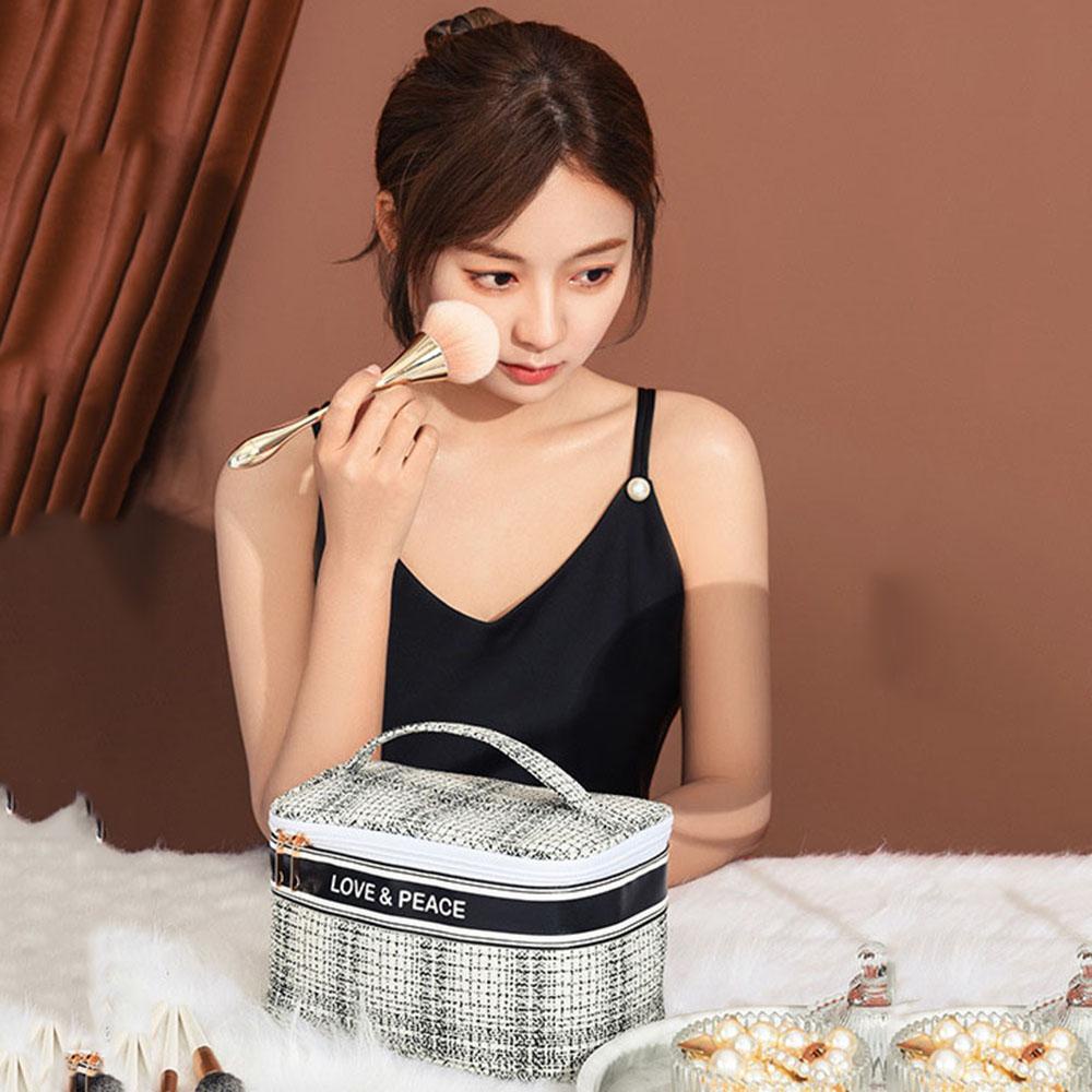 Túi Đựng Mỹ Phẩm Cầm Tay Cỡ Lớn Trong Suốt Có Khóa Kéo Tiện Dụng