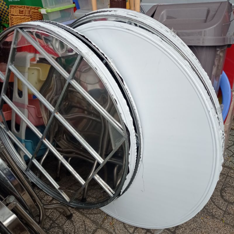MẶT BÀN TRÒN INOX CHÂN RỜI TIỆC CƯỚI đố sắt