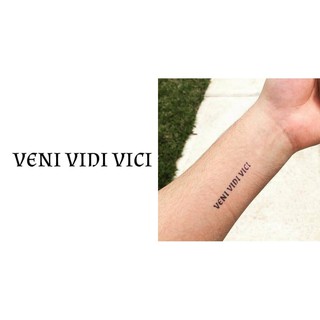 Khuôn hình xăm chữ