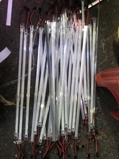 Led thanh dài 30cm chạy điện 220v