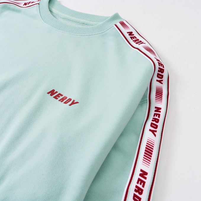 Áo Nỉ Dài Tay Nerdy Logo In Dọc Cánh Tay Màu Mint