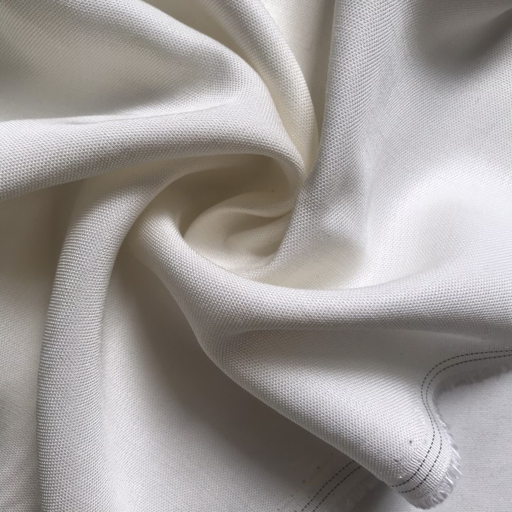 Vải Linen Màu Trắng Gạo Khổ 1m5 - Không Giãn, Mịn - May Áo Dài Cách Tân, Đầm, Váy, Quần Suông