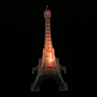 Mô hình tháp Eiffel trang trí bàn phòng ngủ