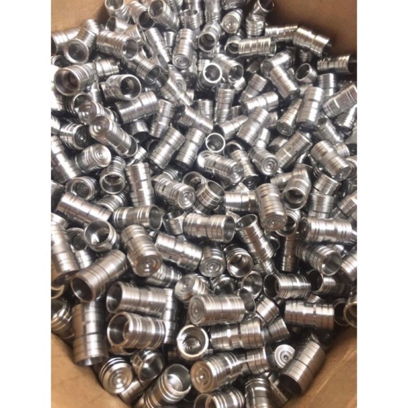 NẮP CHỤP BẢO VỆ CHÂN VAN HƠI XE INOX THẨM MỸ BỀN BĨ VÀ KHÔNG RĨ SÉT