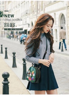 Balô 5 cô gái rừng xanh