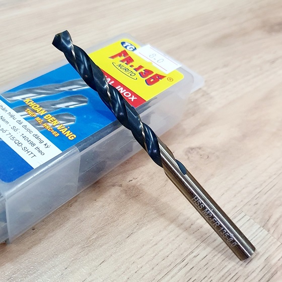 Một Mũi Khoan 8 Ly Đen Vàng Cực Phẩm Dùng Khoan Inox Chất Liệu Thép M2, HRC=68, Fr.135