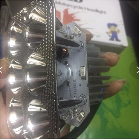 Đèn pha Led oto và xe máy Xfl-06 DC 9-36V