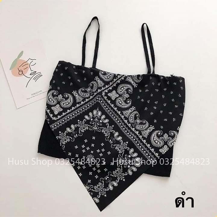 Yếm tam giác kèm quây bozip gợi cảm Hương Su