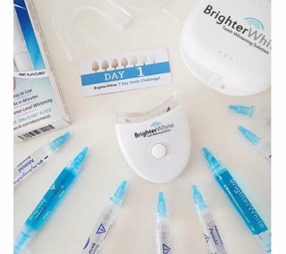 Bộ làm trắng răng BRIGHT WHITE - Australia 