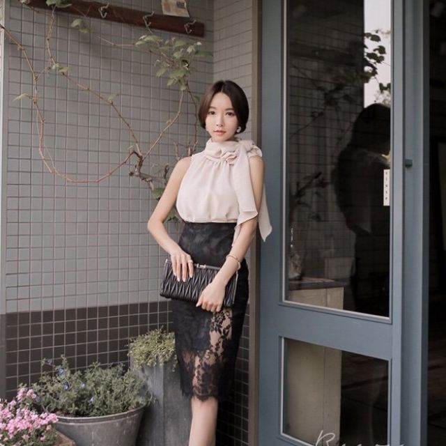 BỘ ÁO VÀ VÁY RỜI SANG TRONG