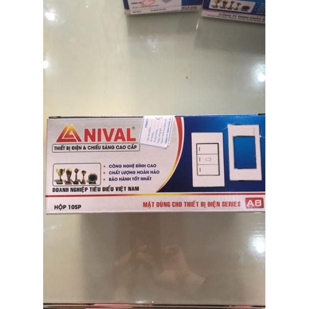 Rẻ vô địch Hộp 10 mặt Nival series A8 viền mạ crom ( mặt 1 lỗ, mặt 2 lỗ, mặt 3 lỗ) hàng chuẩn