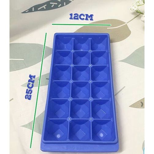 Khay Đá Nhựa 18 Viên No.18D