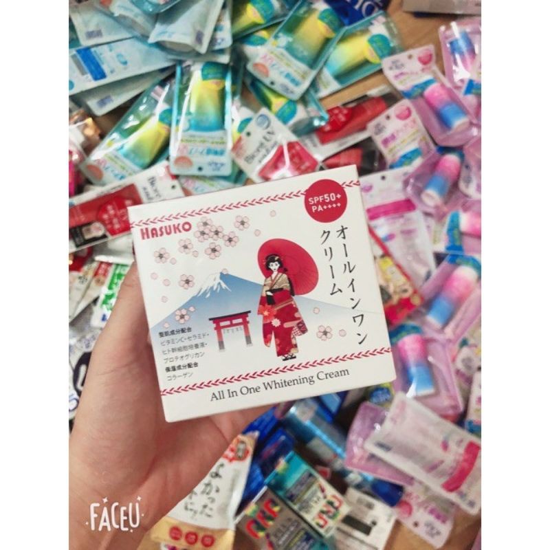 KEM Ủ TRẮNG TOÀN THÂN SẠCH SÂU HASUKO NHẬT BẢN