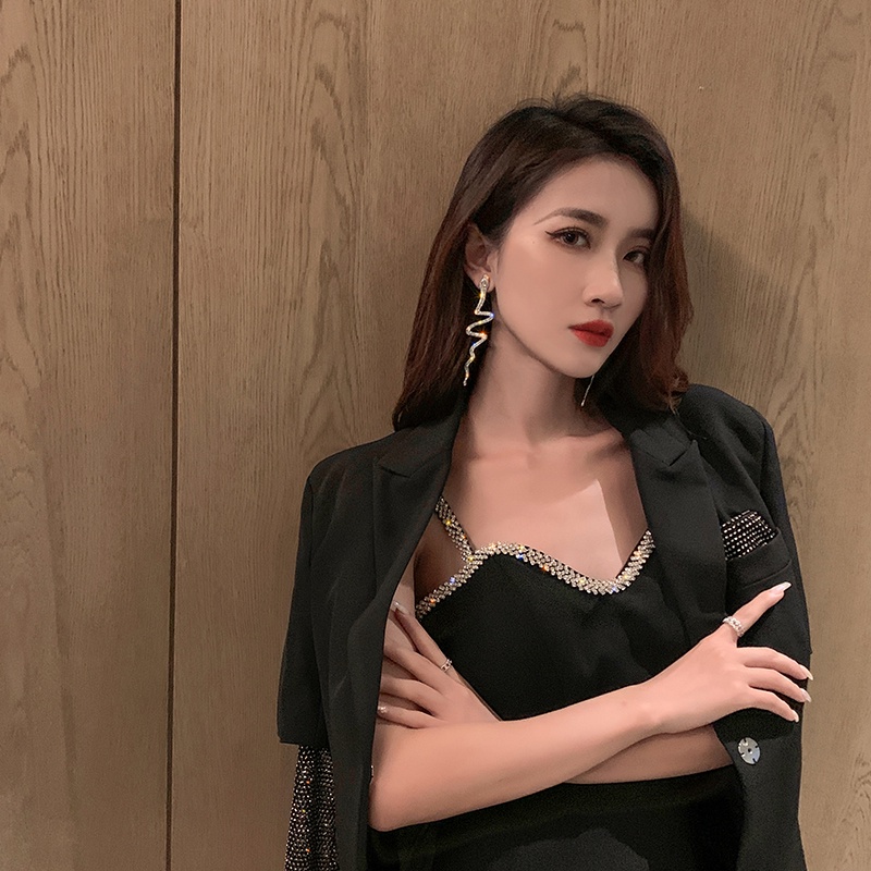 Khuyên Tai Hình Rắn Đính Đá Lấp Lánh Phong Cách Hàn Quốc