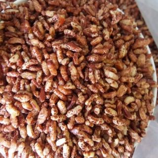2kg gạo lứt sấy giòn .