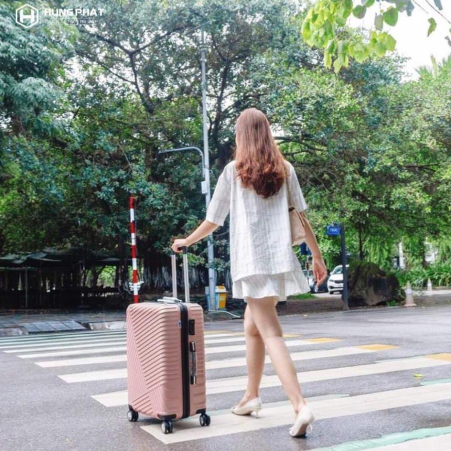 Vali kéo du lịch cao cấp UZO-203 kích thước 20, 24 inch chính hãng Hùng Phát - Bảo hành 5 năm  - Valiking