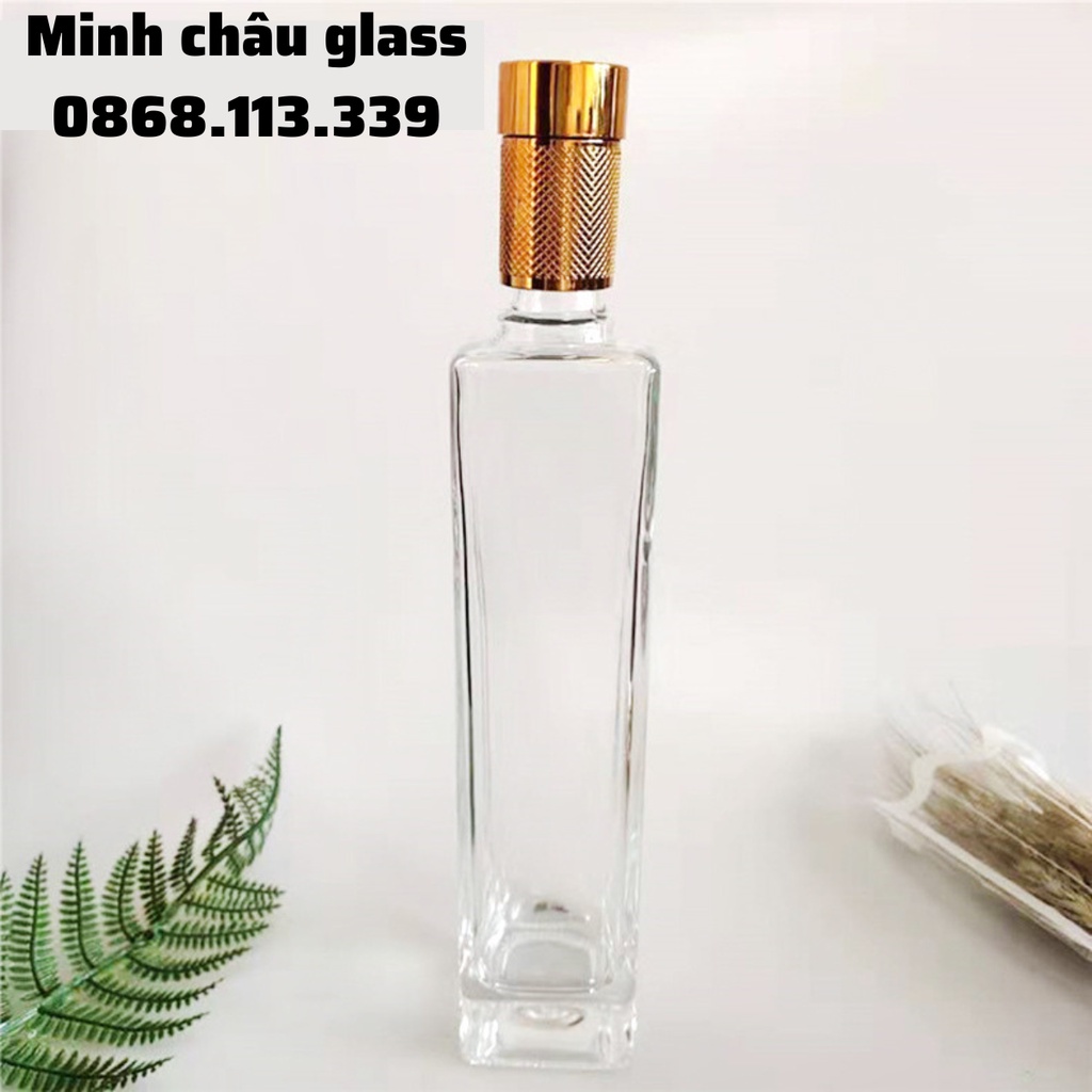 Chai thủy tinh ngâm rượu cao cấp vỏ bình ngâm rượu đựng rượu hình trụ vuông nắp vàng DC 500ml trang trí nhà cực sang