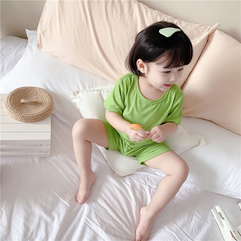 Set Áo Thun Ngắn Tay Cổ Tròn + Quần Short Thời Trang Cho Bé Trai Gái