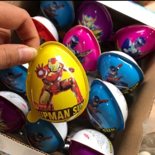 24 quả trứng hình siêu nhân