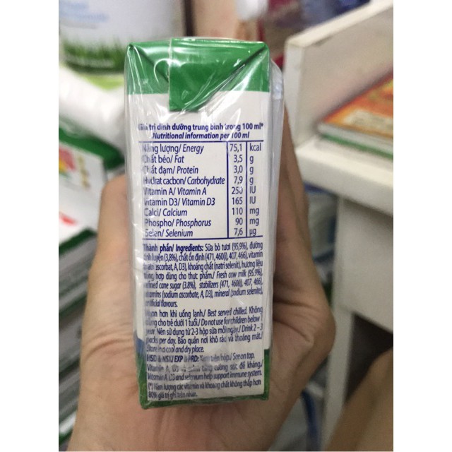 Thùng sữa tươi Vinamilk 100% 110ml date mới
