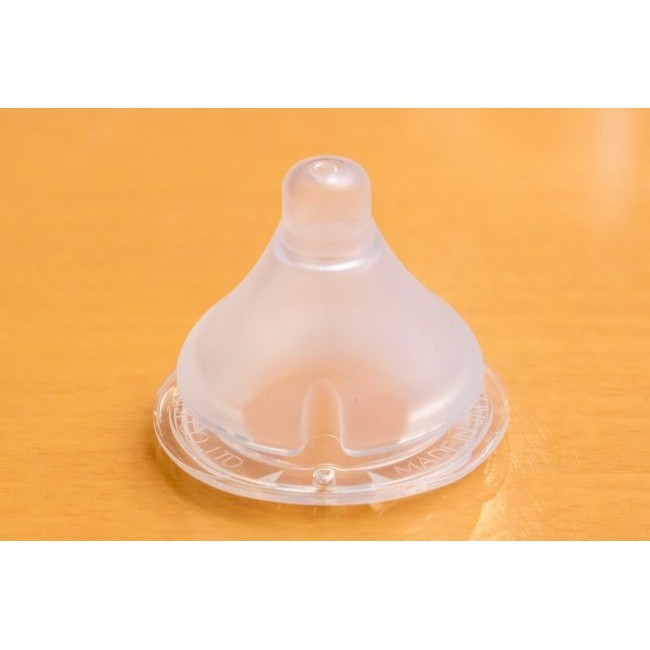Bình sữa PPSU cổ rộng 240ML ngừa sặc sữa , chống đầy hơi Chuchu baby - nhập khẩu từ Nhật Bản