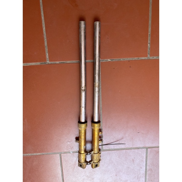 Thụt giảm xóc cũ trước xe Zoomer