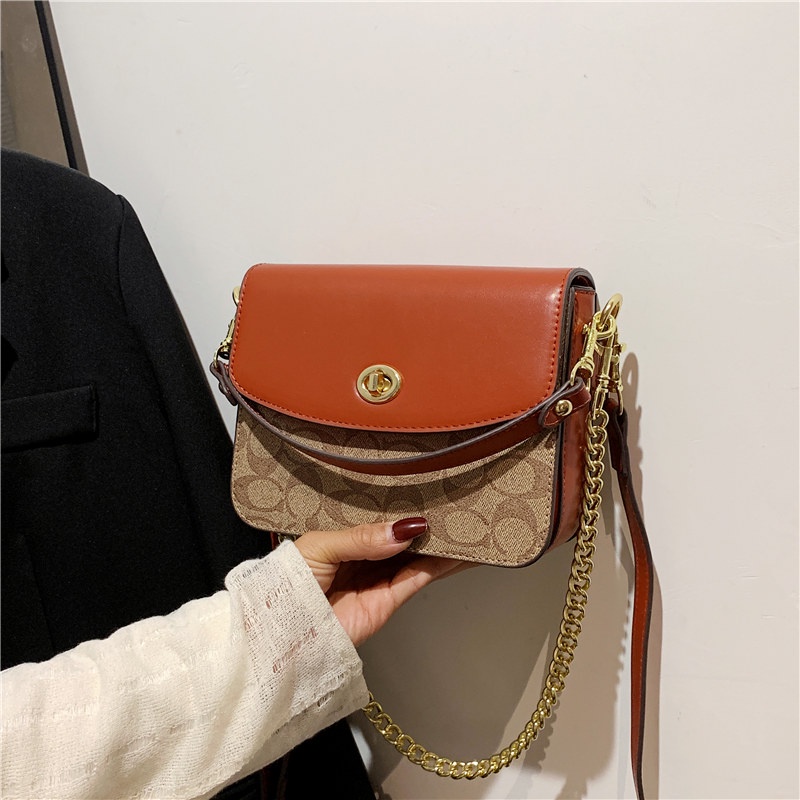 COACH2563 Casual Elegant Sling Bag Extremely Fast Shipping Classic Series madam Chain Bag