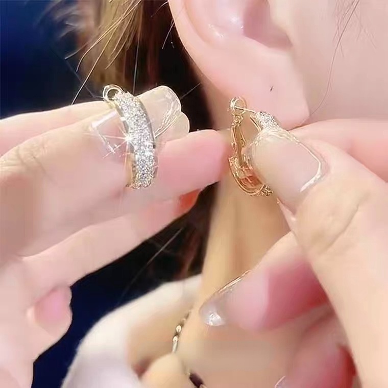 Bông Tai Mạ Bạc 925 Đính Đá Phong Cách Pháp Dễ Phối Đồ