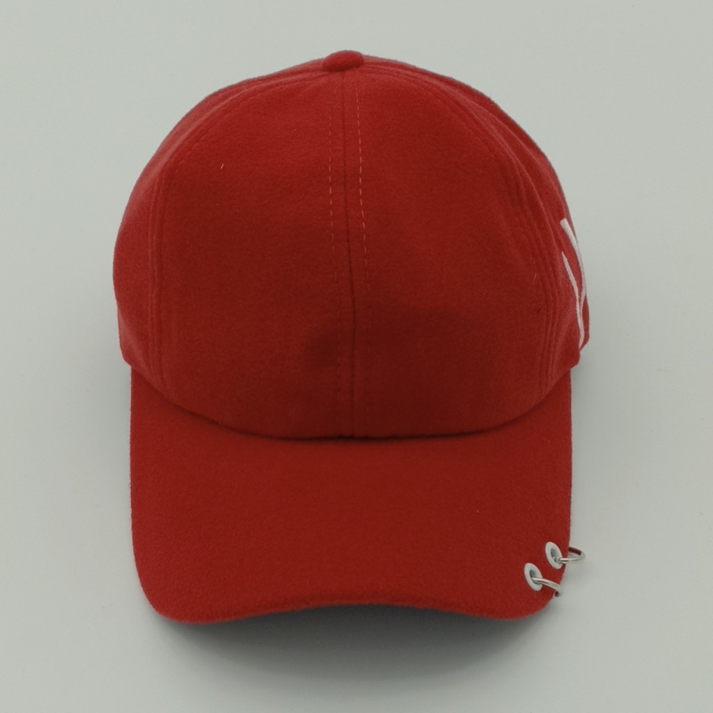 NÓN 2 KHUYÊN NỈ HÔNG CHỮ V ĐỎ-THỜI TRANG K&T