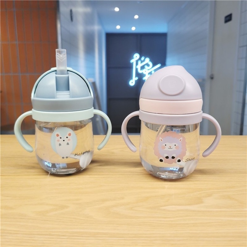 Bình Nước Có Tay Cầm Và Ống Hút Hình Giọt Nước Chống Rơi Chống Sặc MY0178 Cho Bé Sơ Sinh