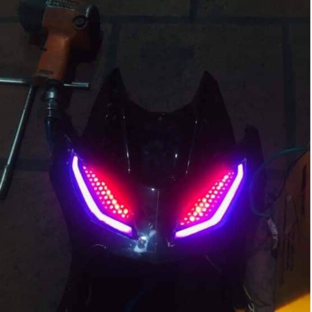 Mặt nạ xmen nắp Audi  a11