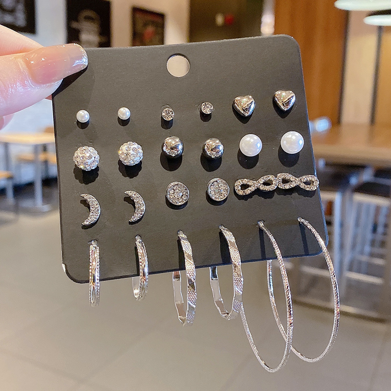 Hoa tai nhỏ phong cách Hàn Quốc dành cho nữ