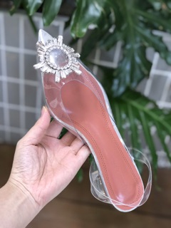 Giày hoa đá mặt trời