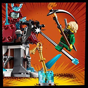 Đồ chơi lắp ráp Iego Ninjago Lloyd’s Journey 70671 - Cuộc chạm mặt giữa Lloyd's và Samurai băng