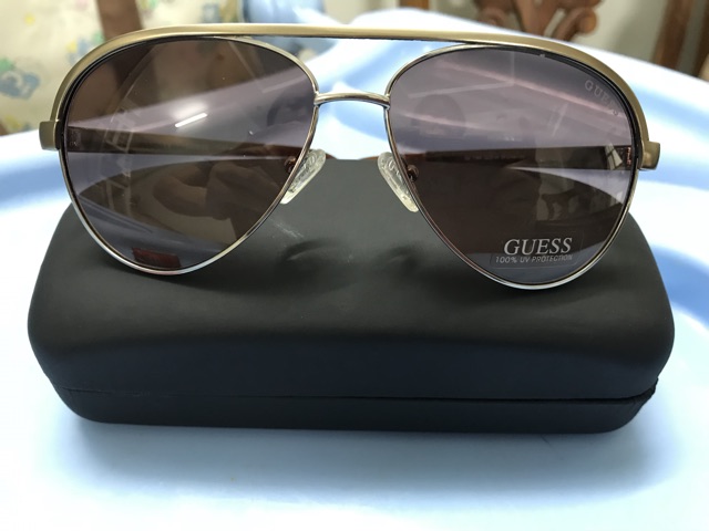 Mắt kính unisex GUESS, authentic, hàng nhập Mỹ, kiểu pilot