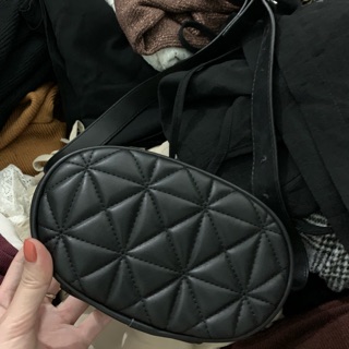 Túi stradivarius