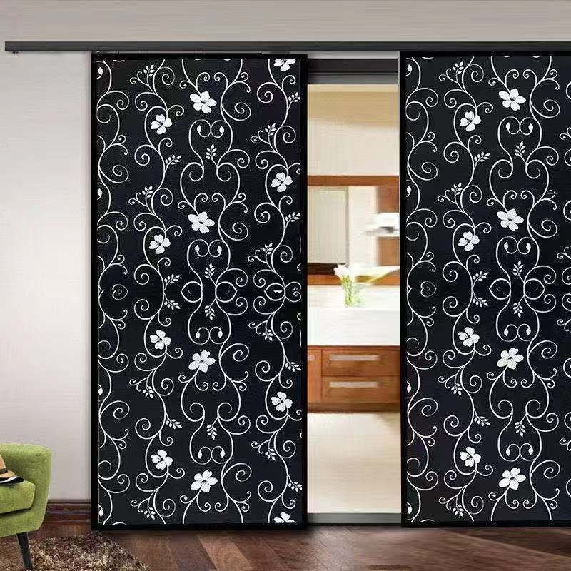 Giấy dán kính đen dày che nắng chống nhìn trộm tường phòng ngủ thấm nước cửa sổ tự dính kín
