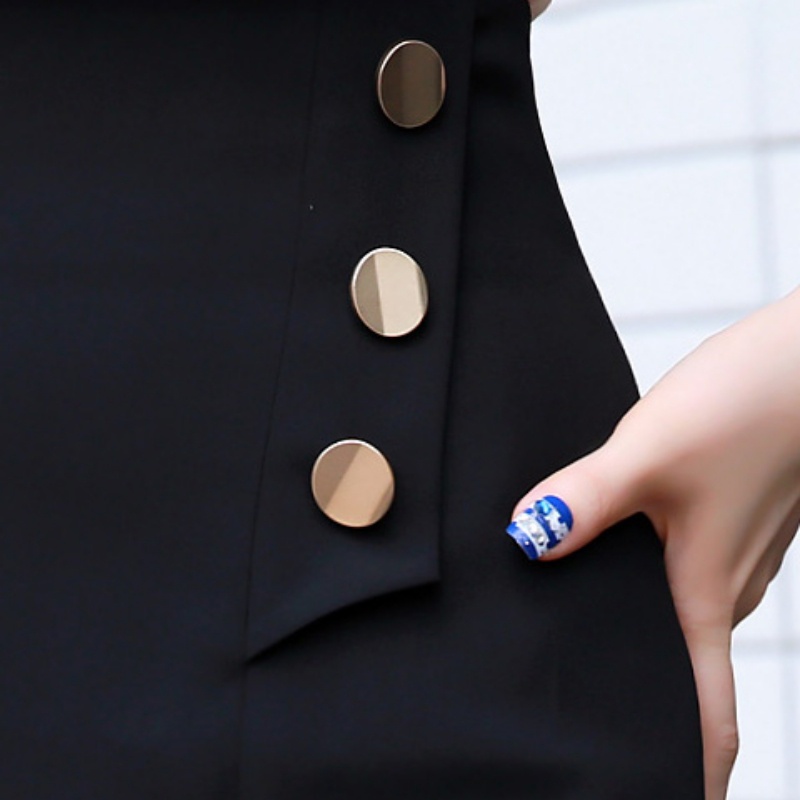 Chân váy bút chì công sở lưng cao, phối nút phong cách trẻ trung, thanh lịch LC19