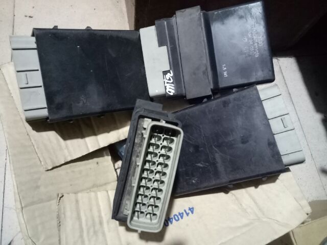 Ic dylan zin theo xe