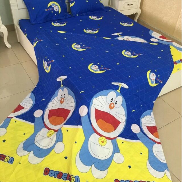 Doremon cho bé trai