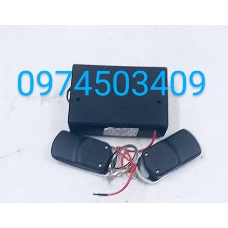 Bộ điều khiển khoá cửa ô tô tự động