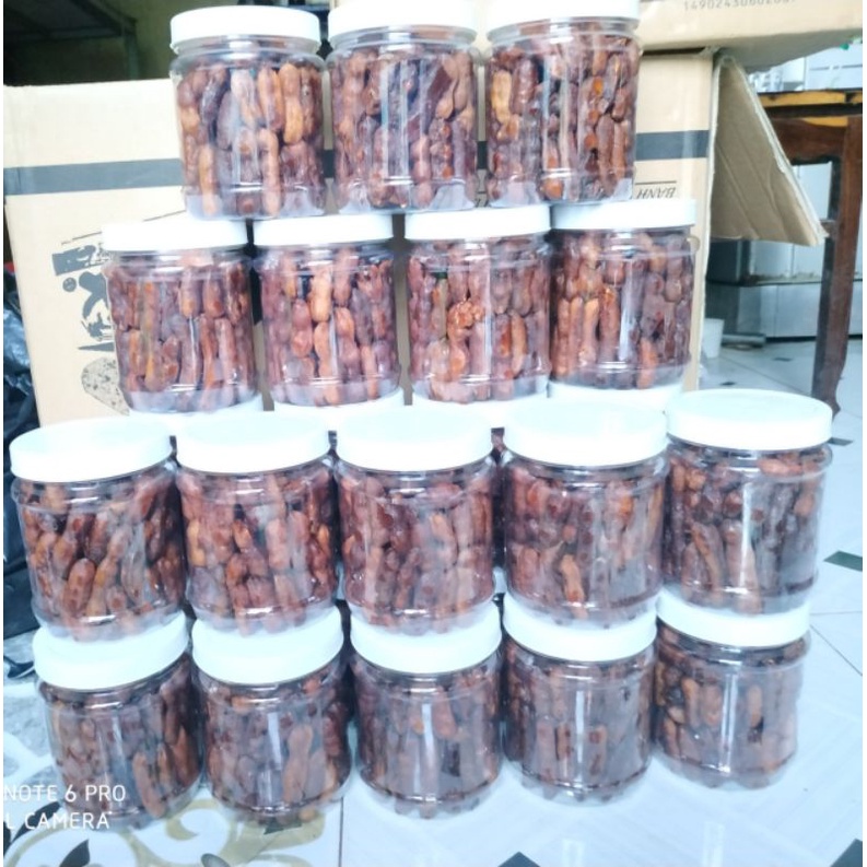 Me lào sấy chấm muối ớt hủ 500g