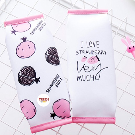 &lt;Ảnh Thật Shop Chụp&gt; Túi Đựng Bút Mỹ Phẩm Đồ Dùng Có Khóa Kéo In Hình Quả Dâu I Love Strawberry T157