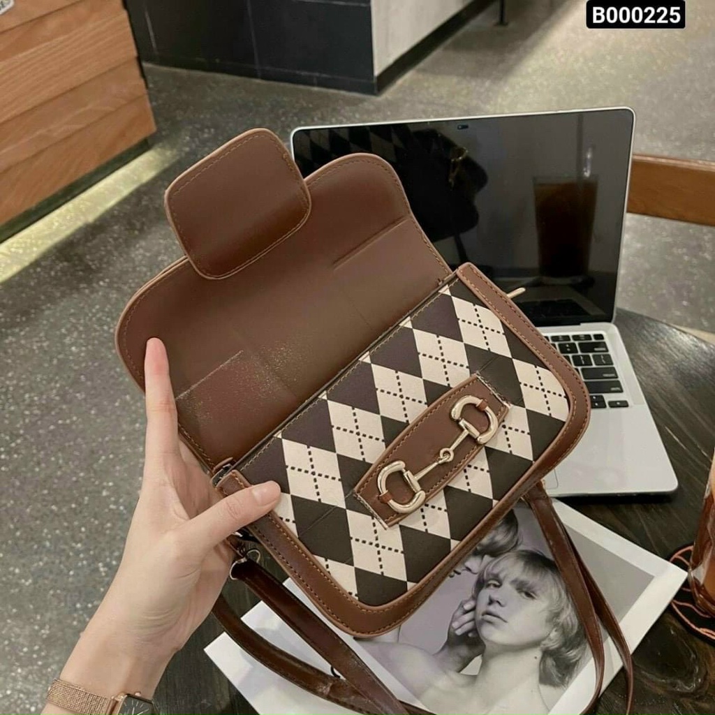 Túi đeo chéo nữ đẹp cao cấp giá rẻ đi chơi phong cách thời trang hàn quốc DC43