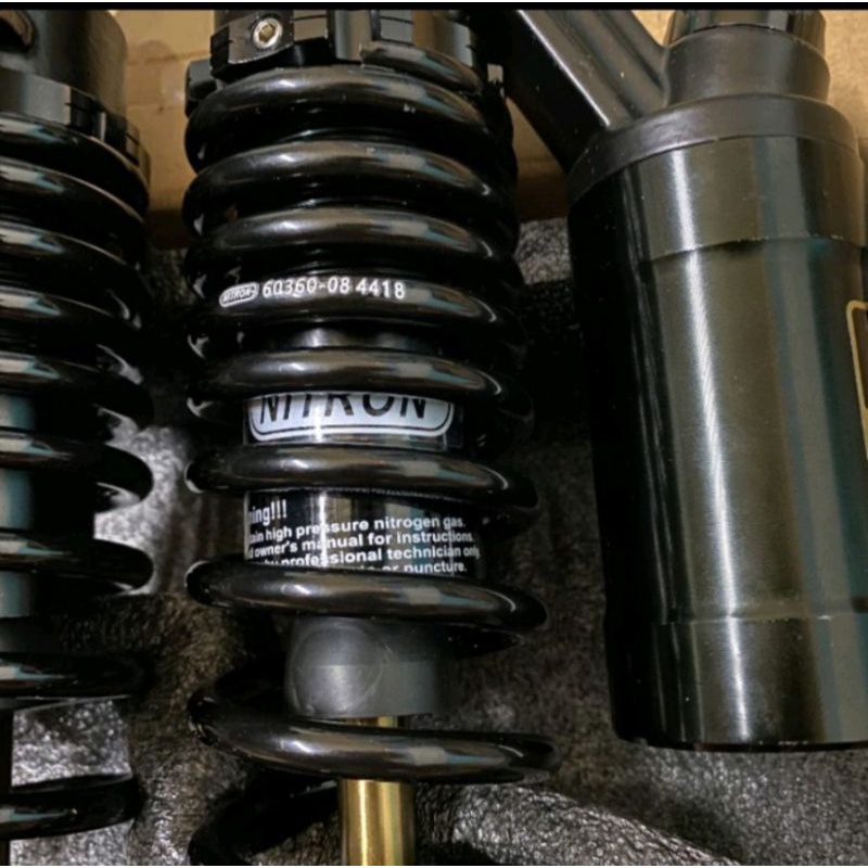 Phuộc Nitron Đen Ty vàng bình dầu - tăng chỉnh cho Wave, Dream, Sirius, Future, Jupiter....