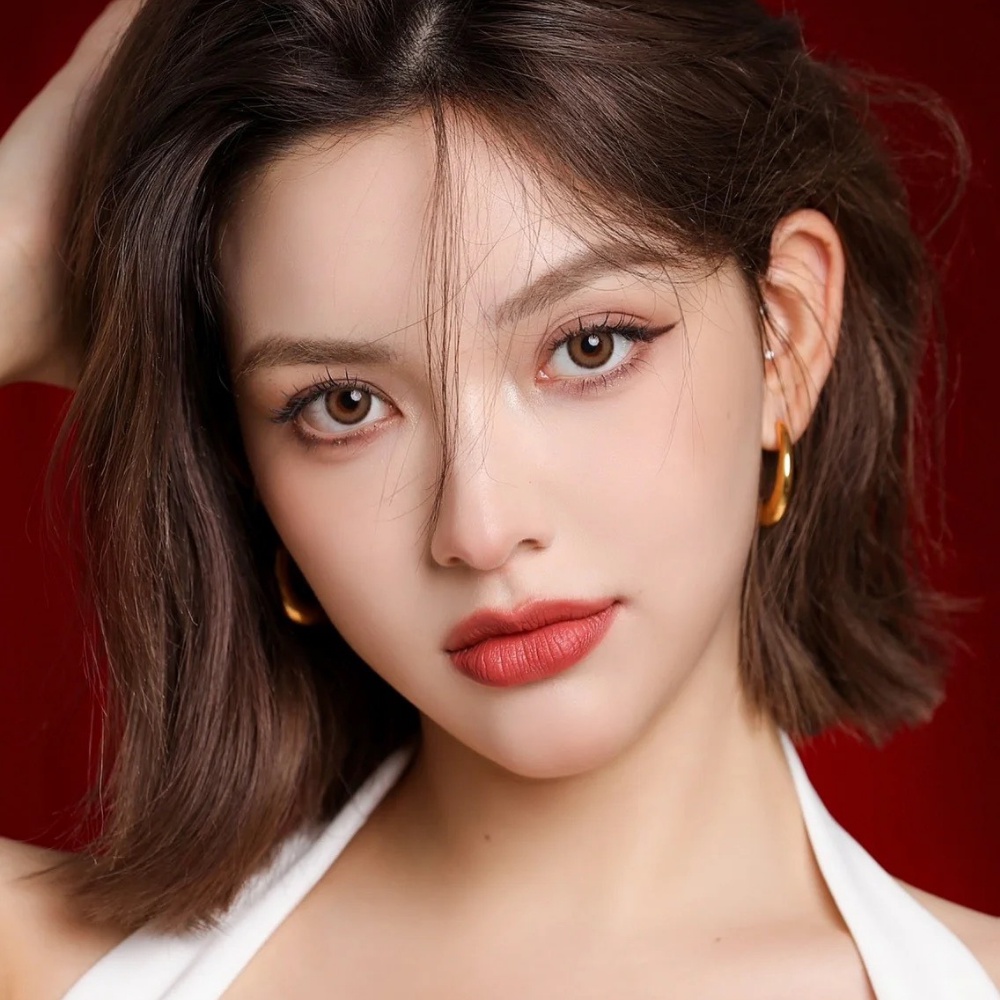 Kính Áp Tròng VANEYES Màu Nâu Tây Viền Rebel Brown 0-8 Độ