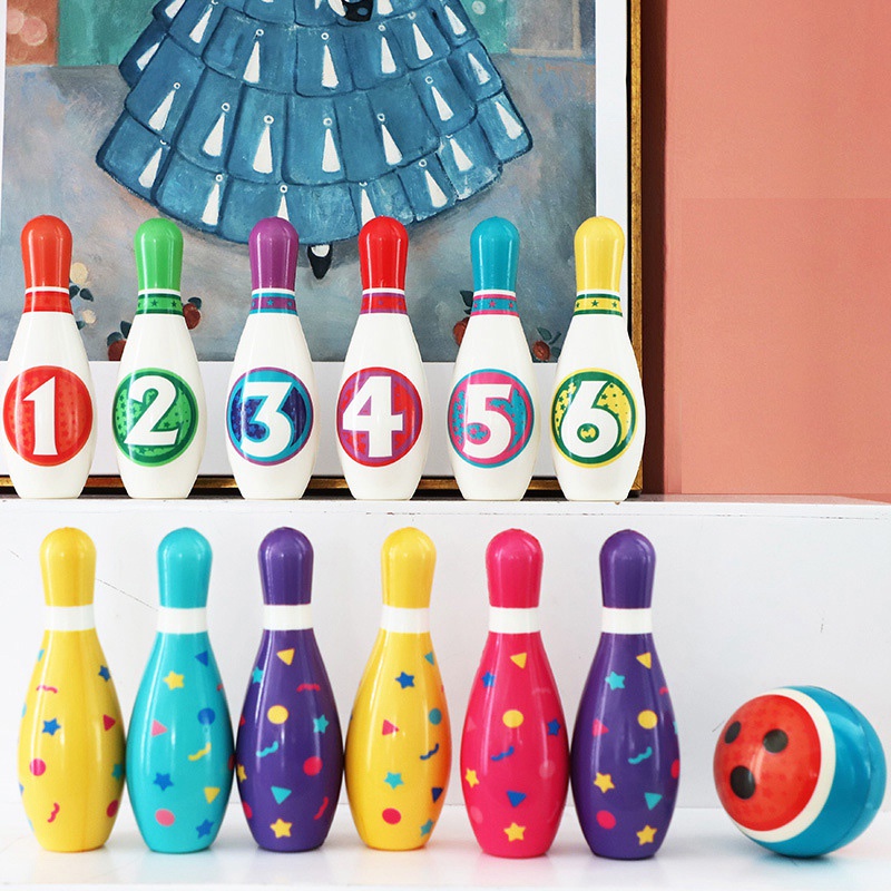Bộ Đồ Chơi Bowling 6 Chấu 2 Quả Bóng Nhiều Màu Cho Trẻ Em