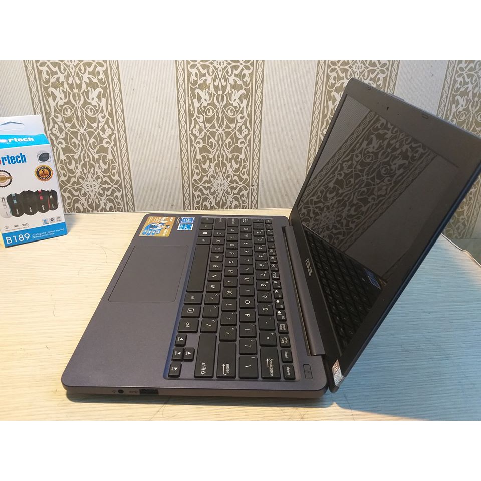 Laptop Mini Asus E203MA-Bảo hành hãng 6/2020 | BigBuy360 - bigbuy360.vn