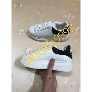 Giày thể thao sneaker gót hoa
