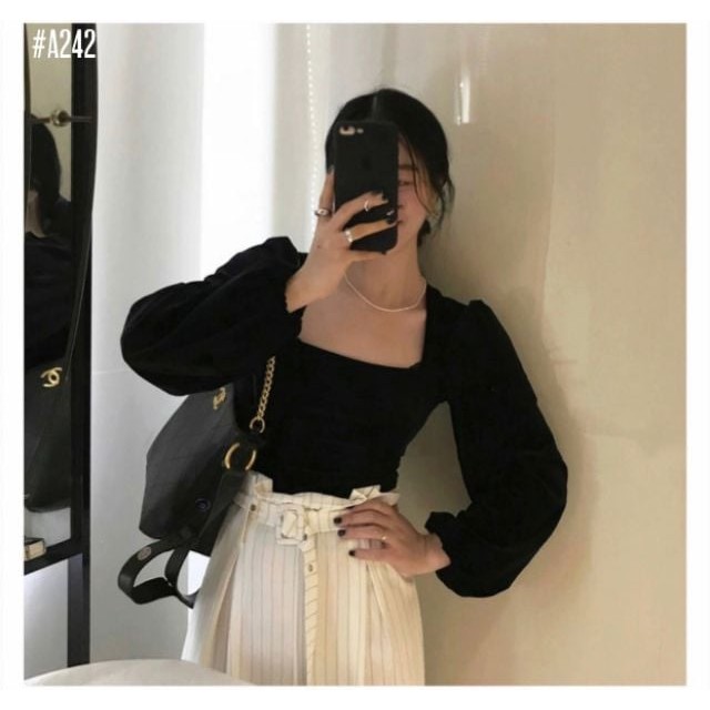Áo lụa nhung tay phồng dài cổ A  màu nude,đen